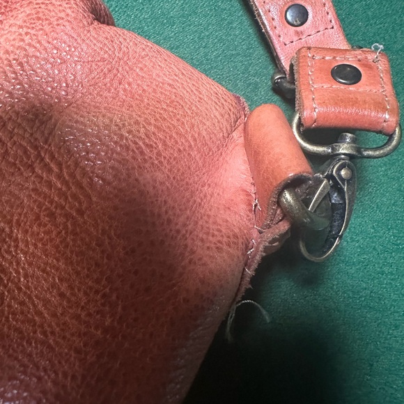 BedStu Salmon Leather Crossbody with Adjustable Strap - Picture 6 of 16